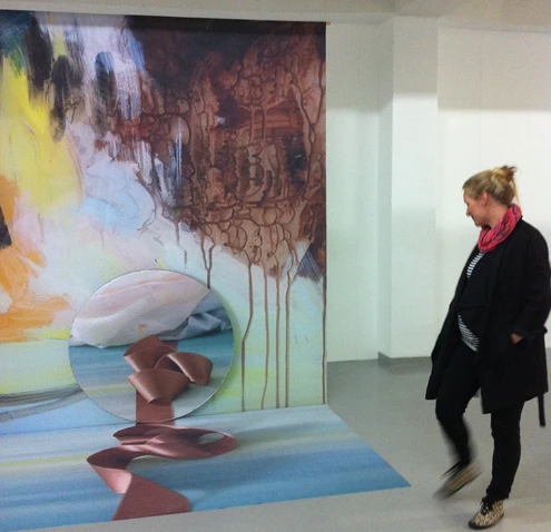 Foto: Bildekunstner Ingrid Toogod forteller om sin egen separatutstilling i Sandnes Kunstforening Foto: Bildekunstner Ingrid Toogod forteller om sin egen separatutstilling i Sandnes Kunstforening